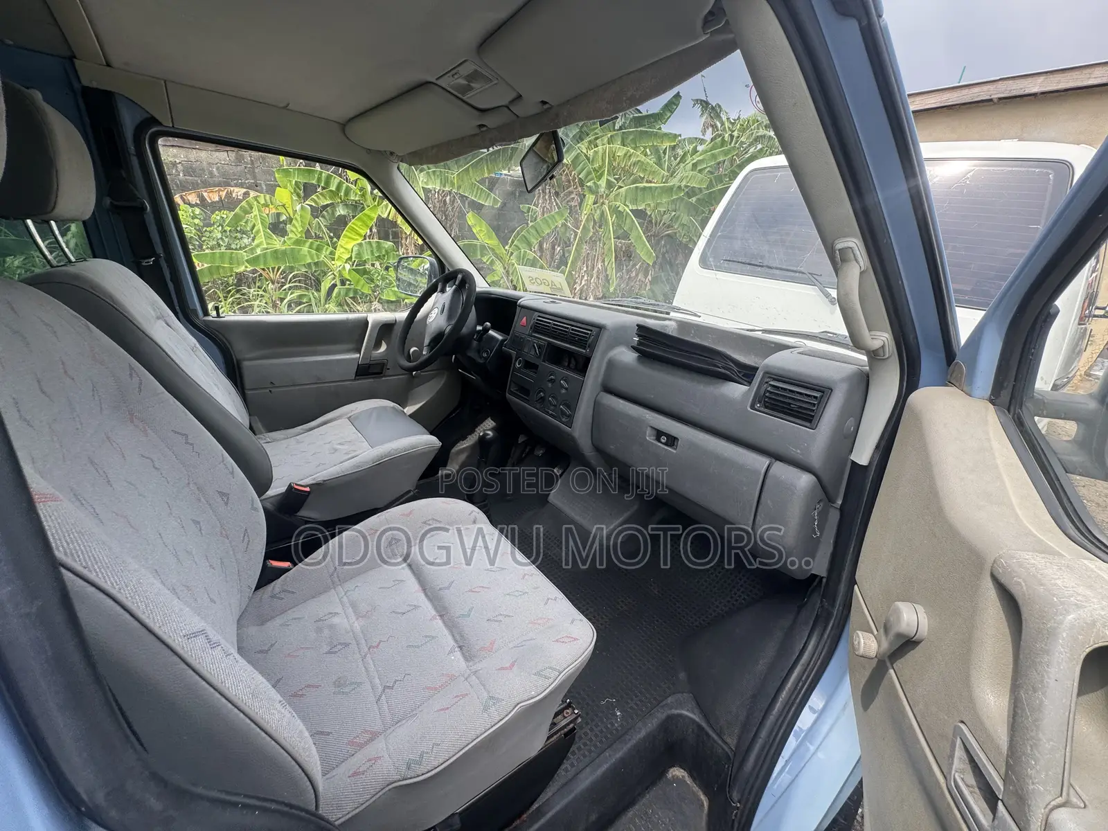 Volkswagen Transporter 2004 Blue