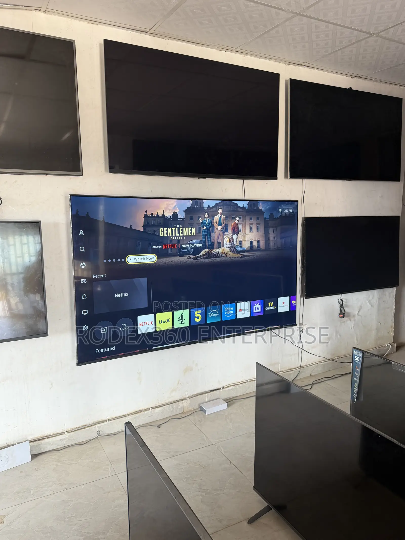 75” Hisense Smart TV