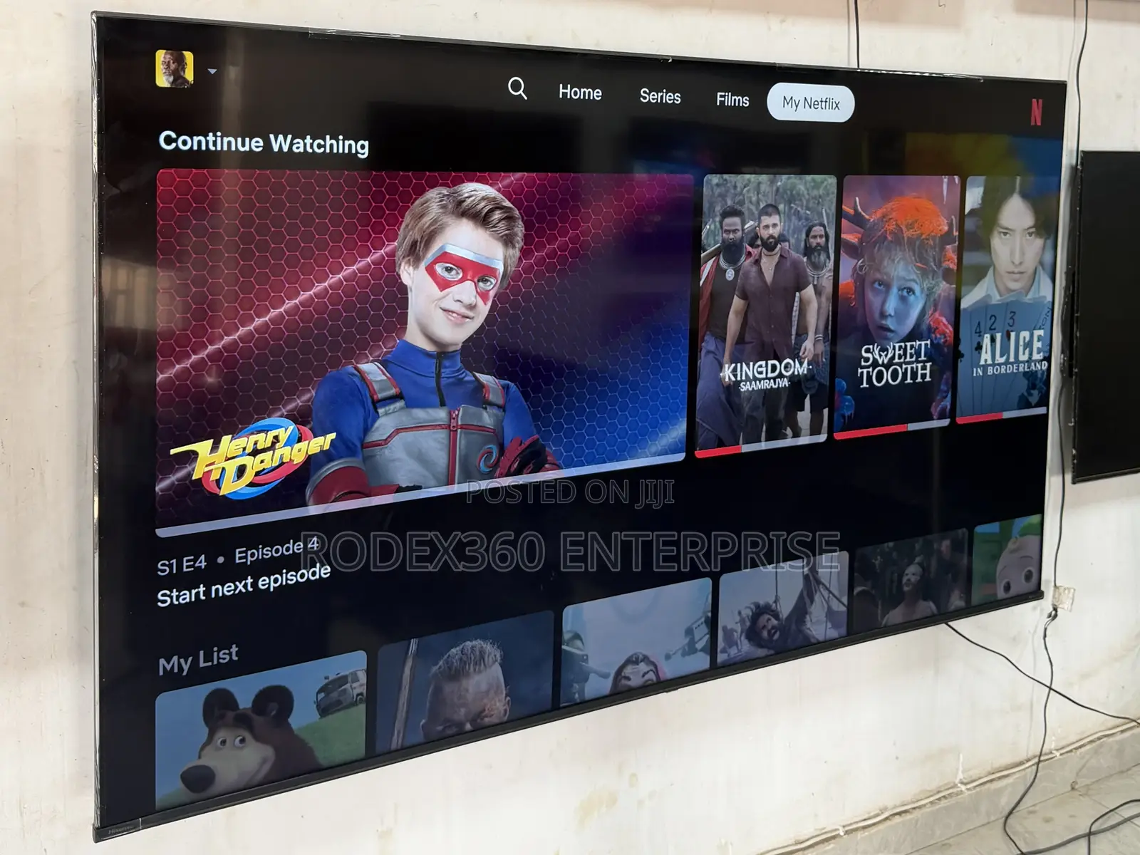 75” Hisense Smart TV