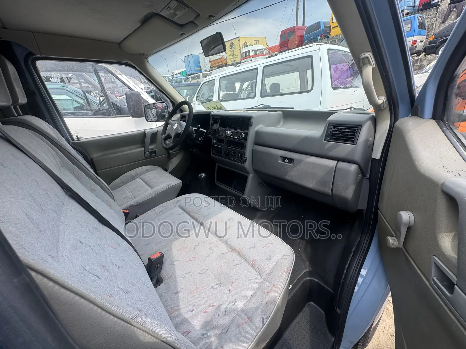Volkswagen Transporter 2004 Blue