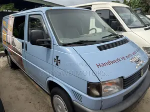 Volkswagen Transporter 2004 Blue