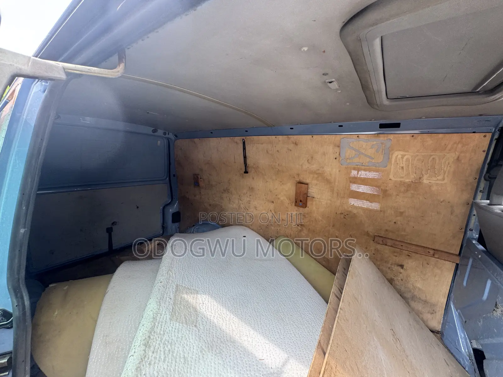 Volkswagen Transporter 2004 Blue