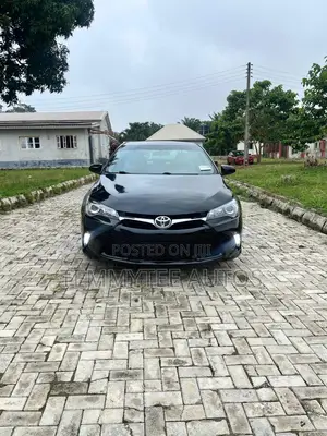 Toyota Camry XSE 4dr Sedan (2.5L 4cyl 6A) 2017 Black