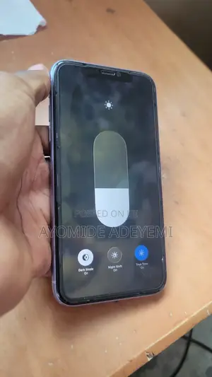 Apple iPhone 11 64 GB Blue