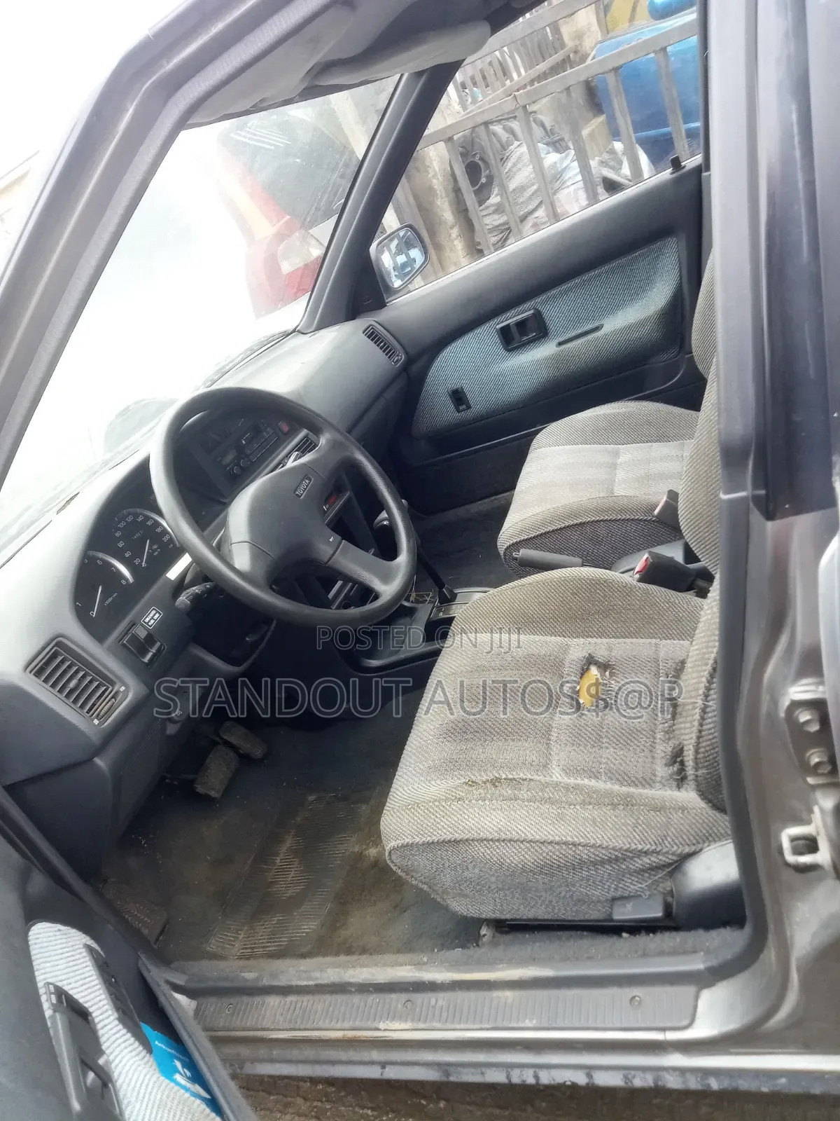 Toyota Corolla Automatic 1999 Silver