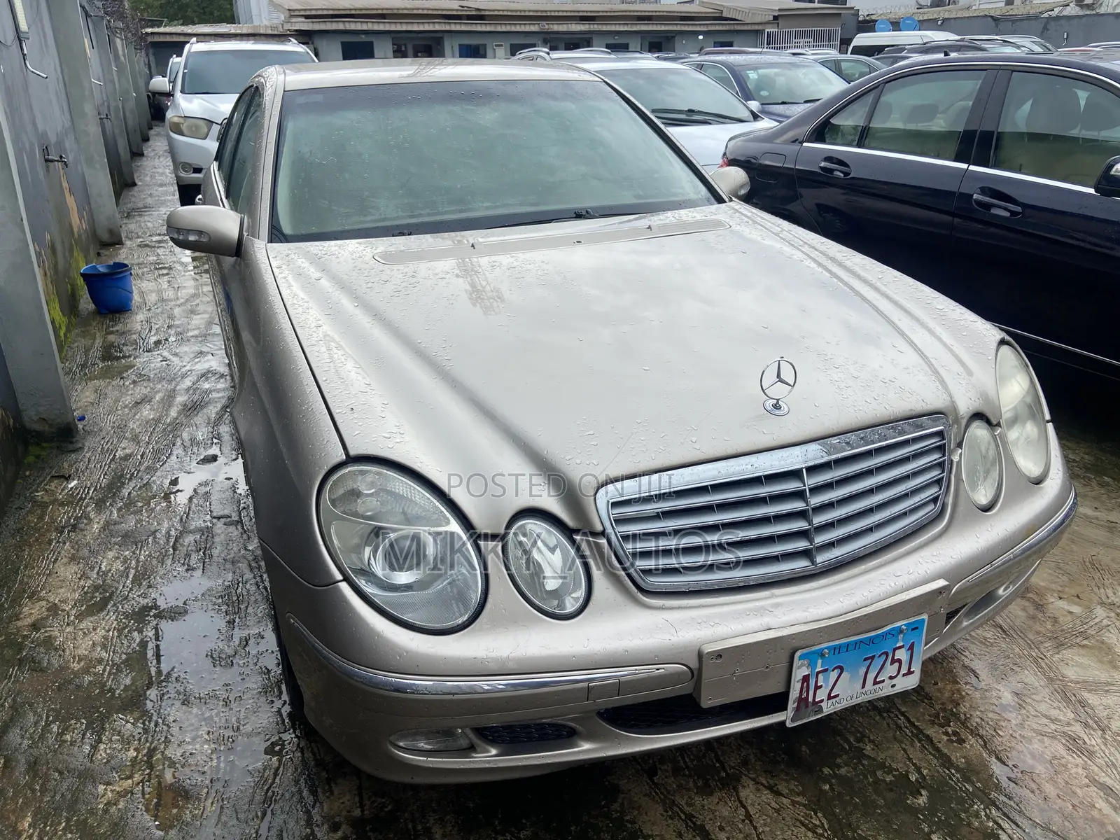 Mercedes-Benz E200 2006 Brown