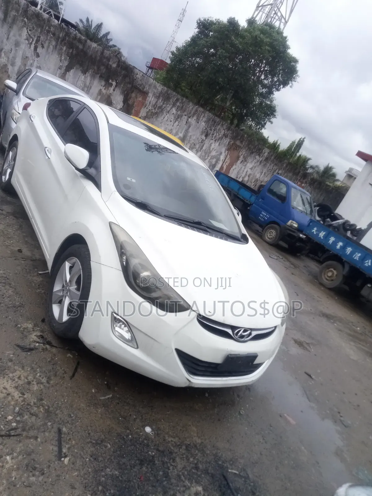 Hyundai Elantra 2013 White