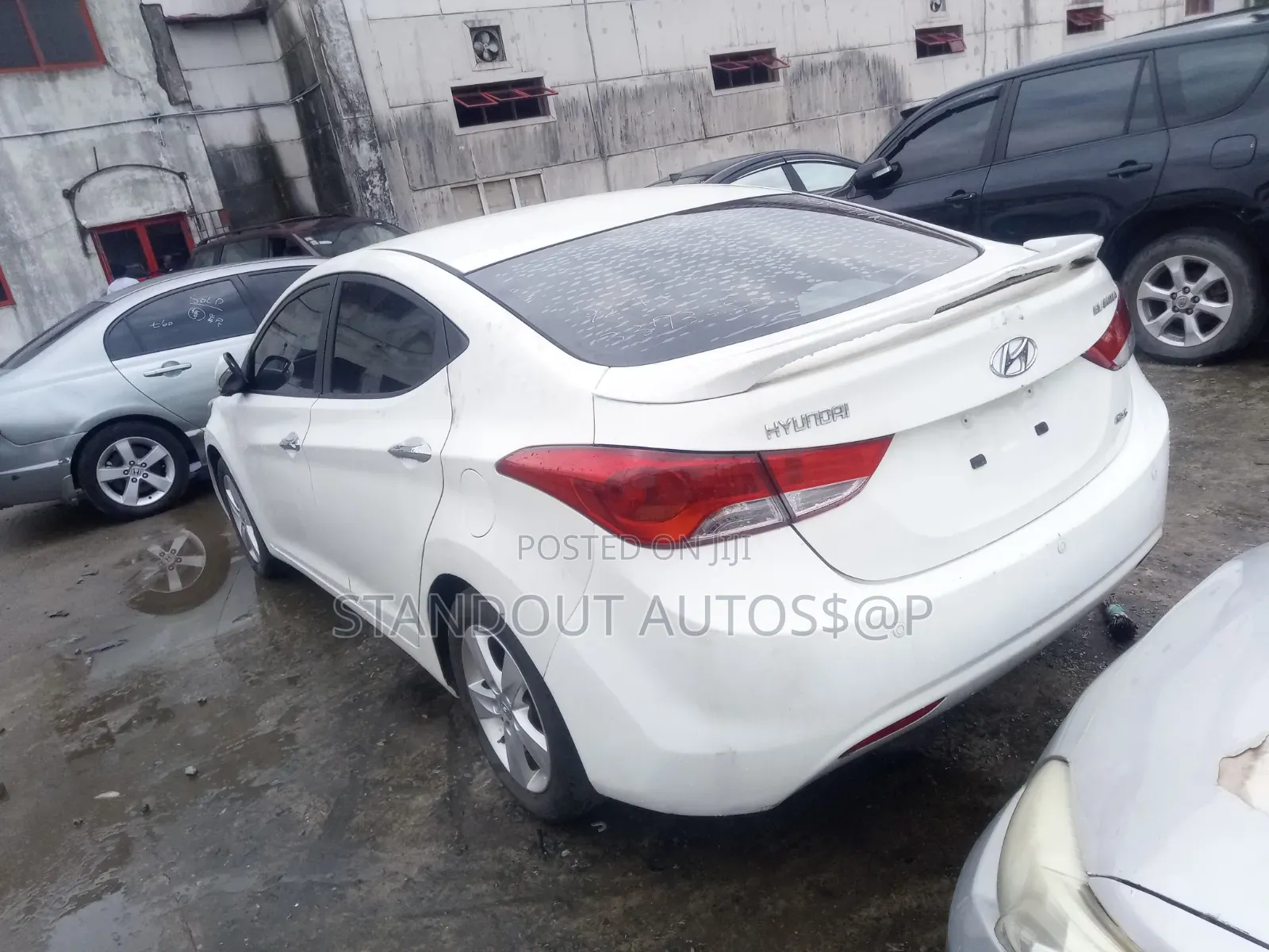 Hyundai Elantra 2013 White