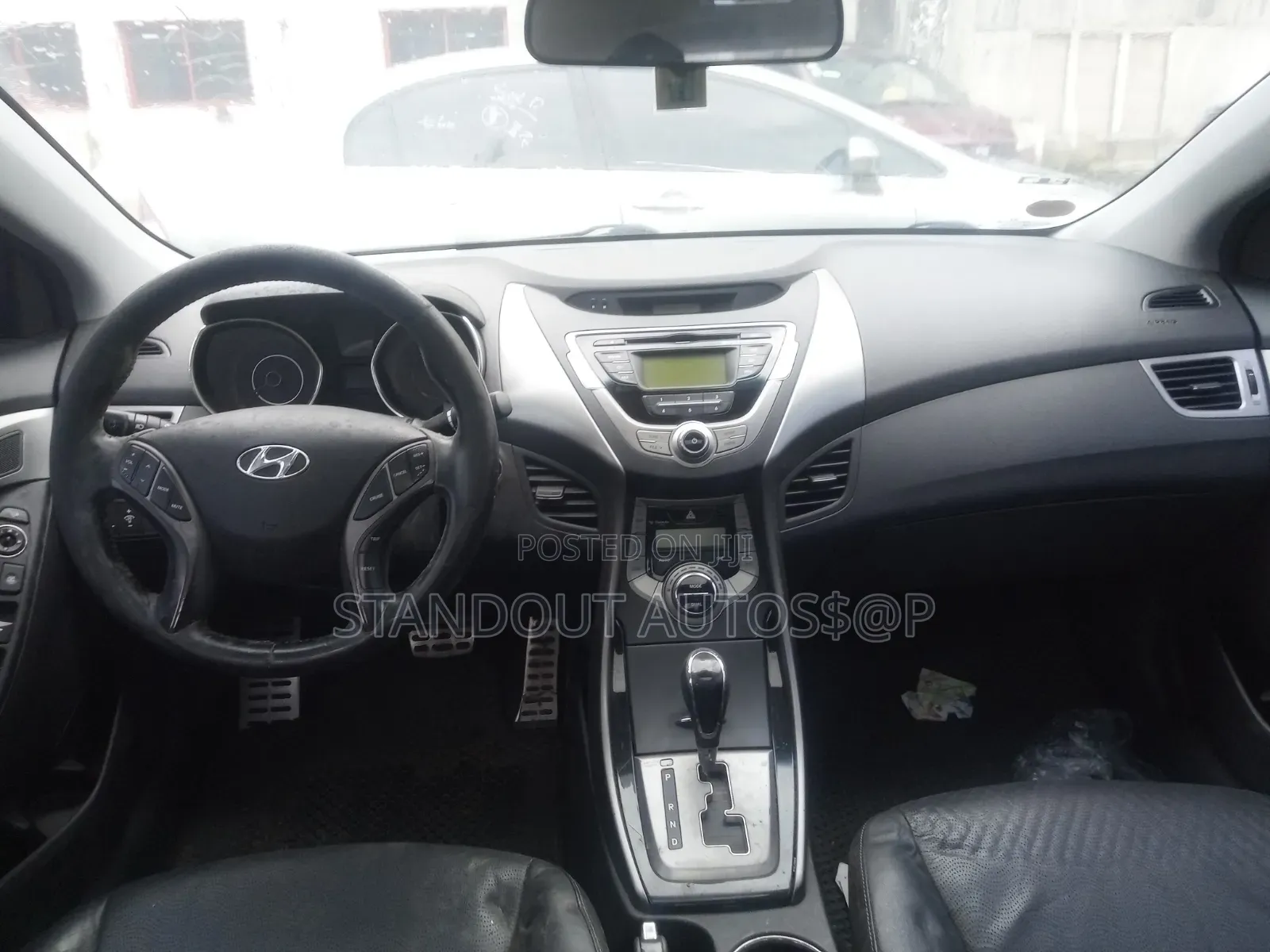 Hyundai Elantra 2013 White