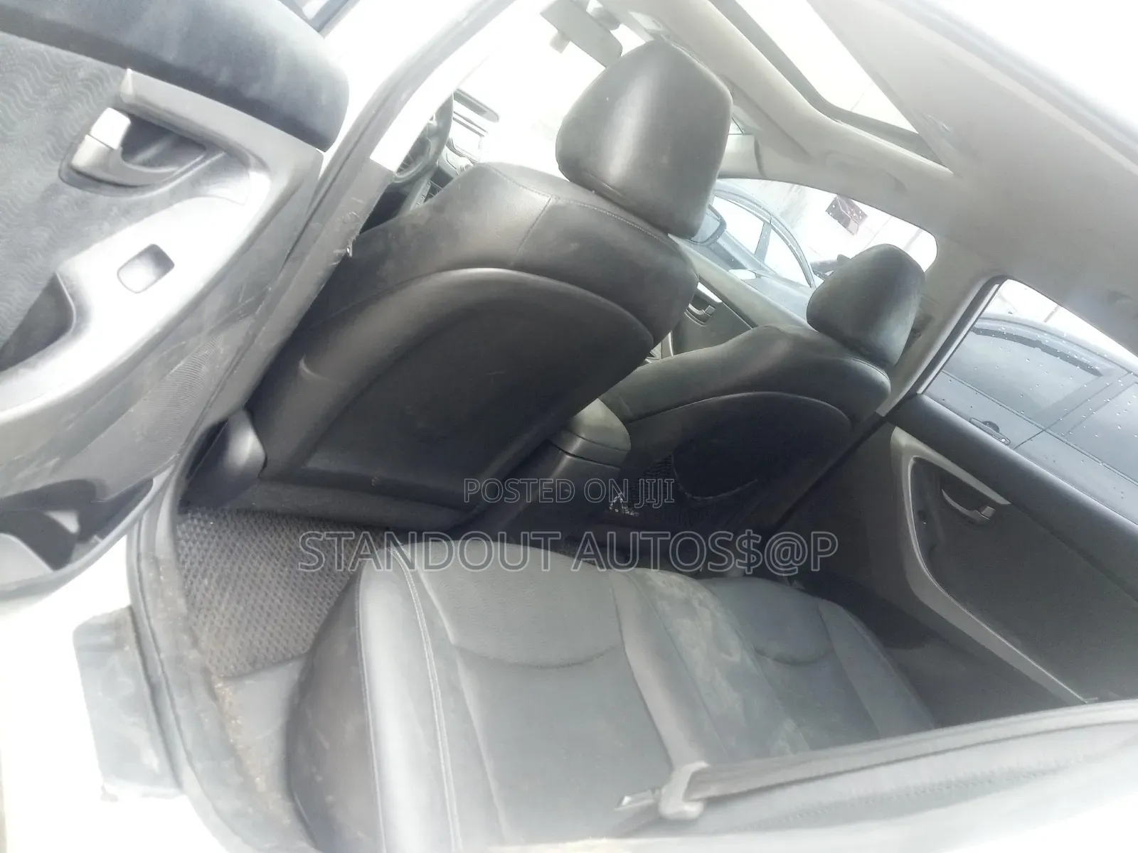 Hyundai Elantra 2013 White