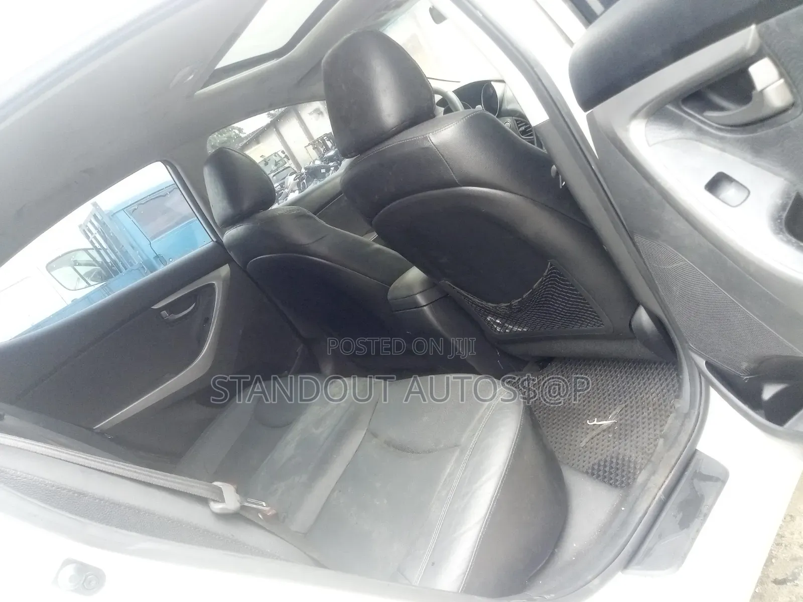 Hyundai Elantra 2013 White