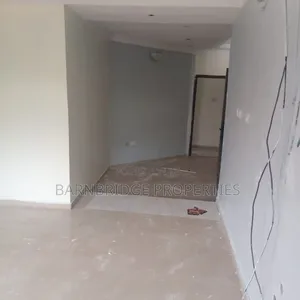 4bdrm Apartment in Fidiso, Sangotedo for rent