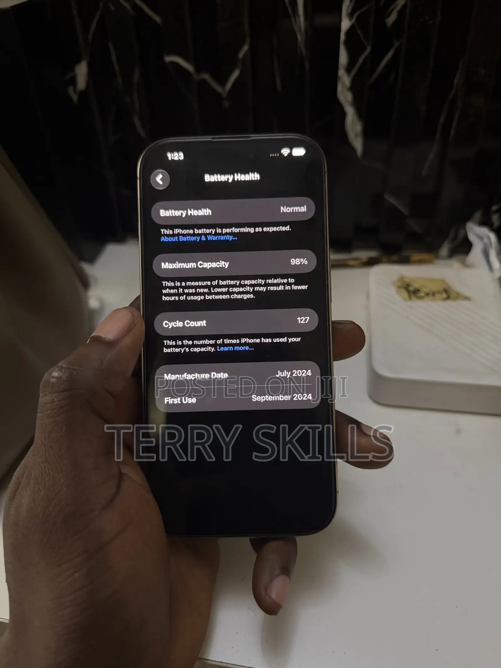 Apple iPhone 16 Pro 256 GB Gold
