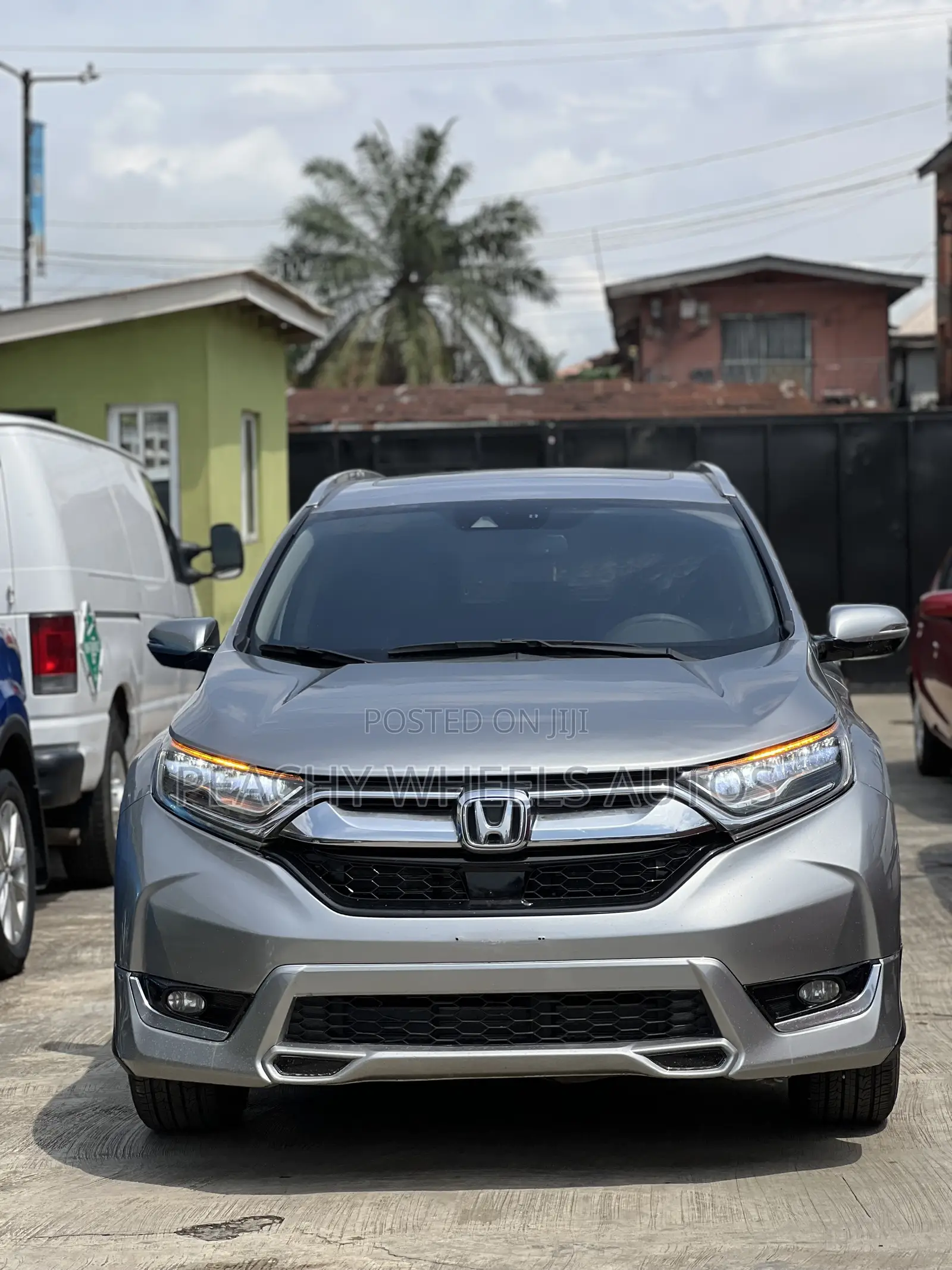 Honda CR-V Touring AWD 2018 Gray