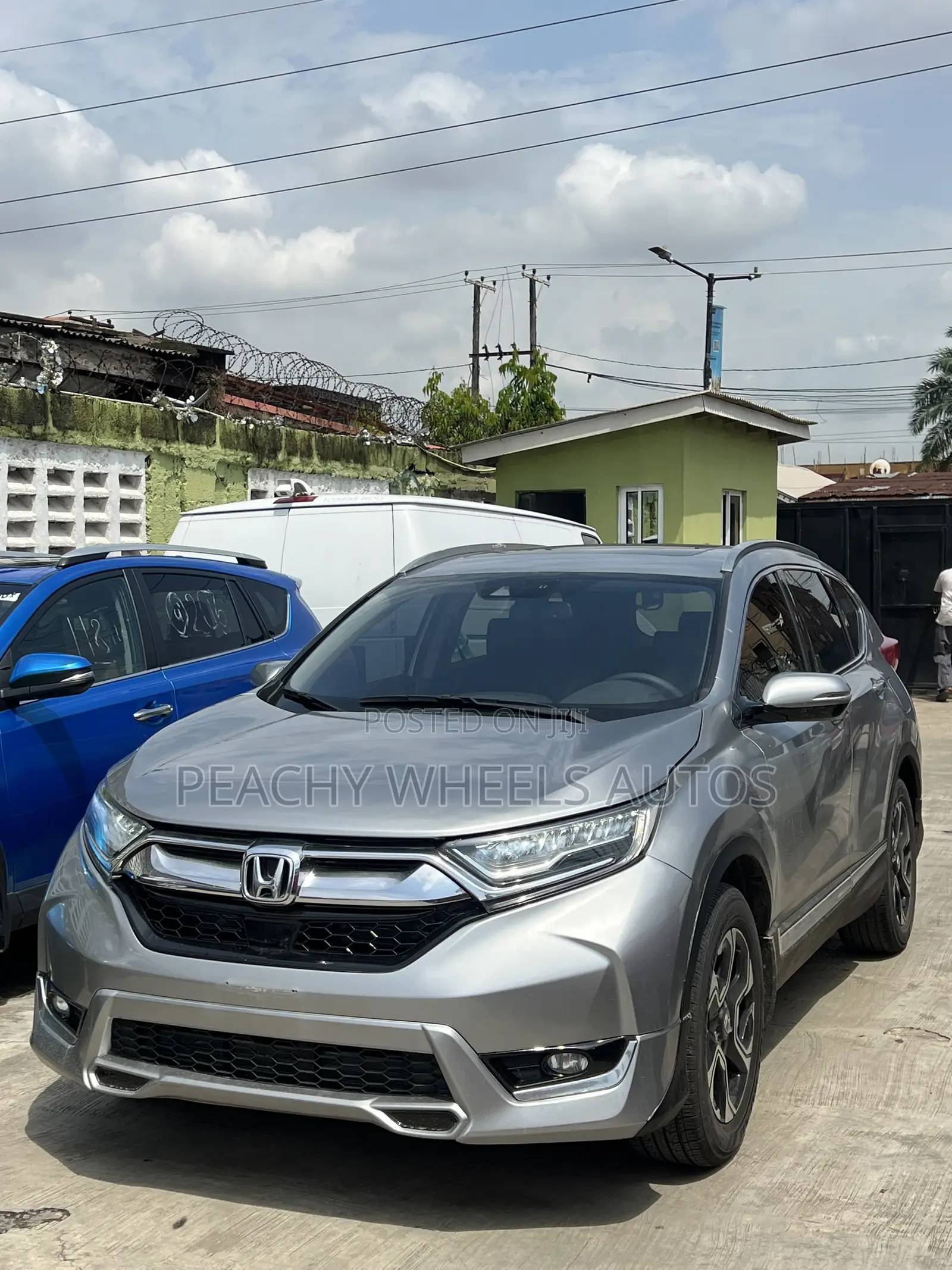 Honda CR-V Touring AWD 2018 Gray