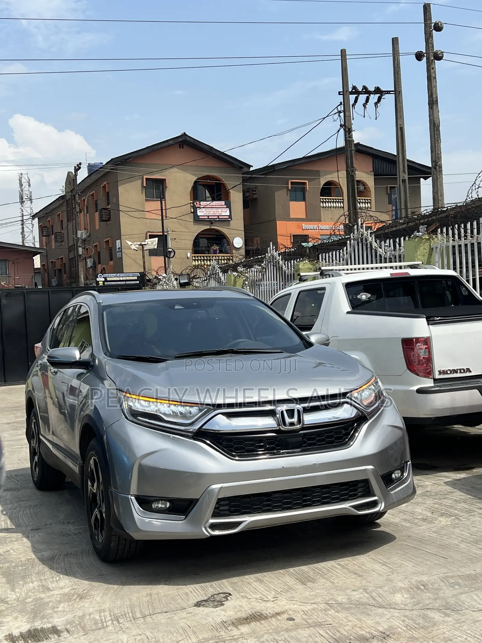 Honda CR-V Touring AWD 2018 Gray