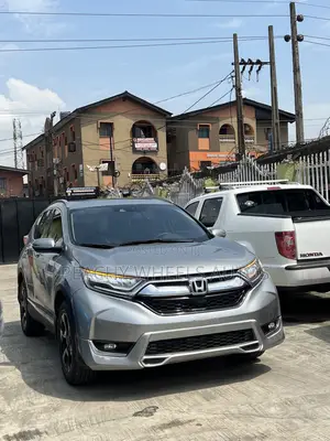 Honda CR-V Touring AWD 2018 Gray