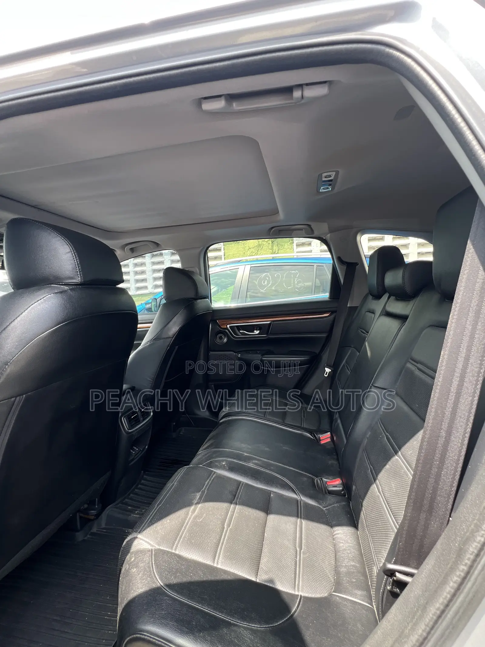 Honda CR-V Touring AWD 2018 Gray