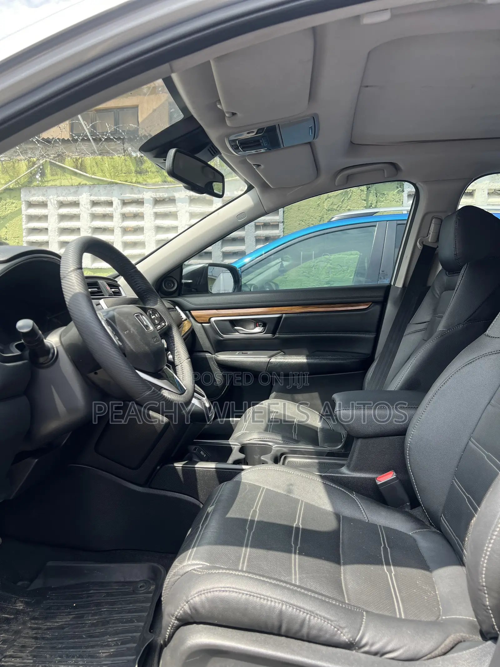 Honda CR-V Touring AWD 2018 Gray