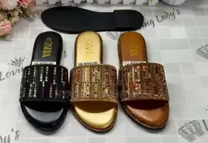 Classy Women Palms