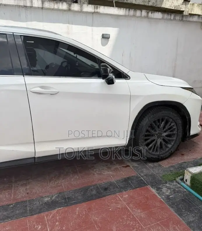Lexus RX 350 AWD 2017 White