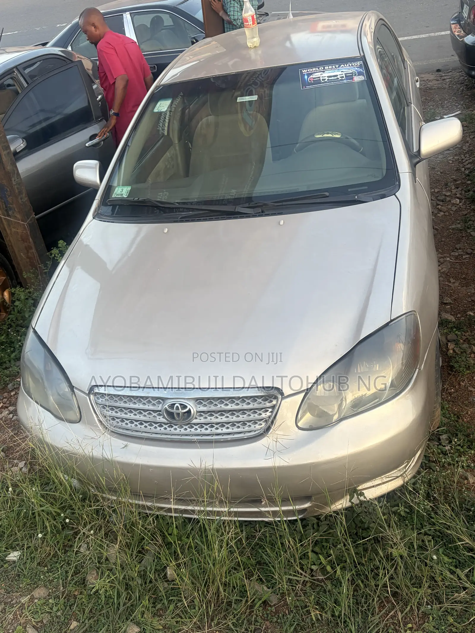Toyota Corolla 2004 Gold