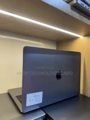 Laptop Apple MacBook Pro 2016 8GB Intel Core i5 SSD 256GB