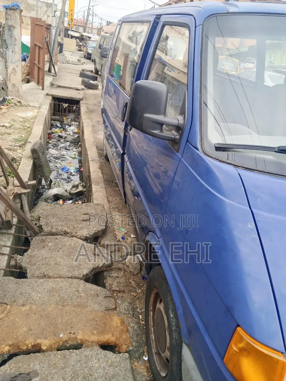 Volkswagen Transporter 2003 Blue