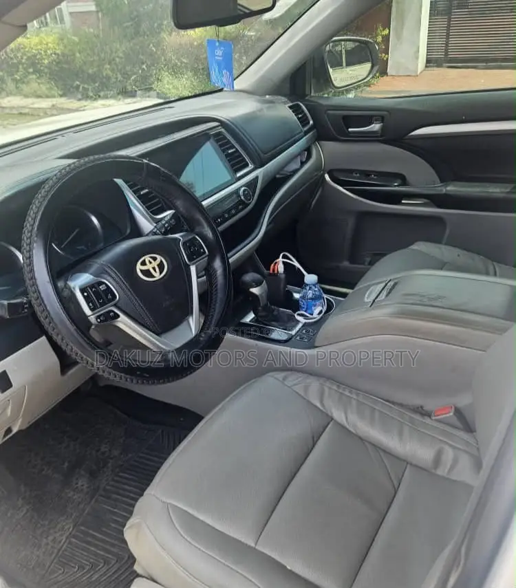 Toyota Highlander 2015 White