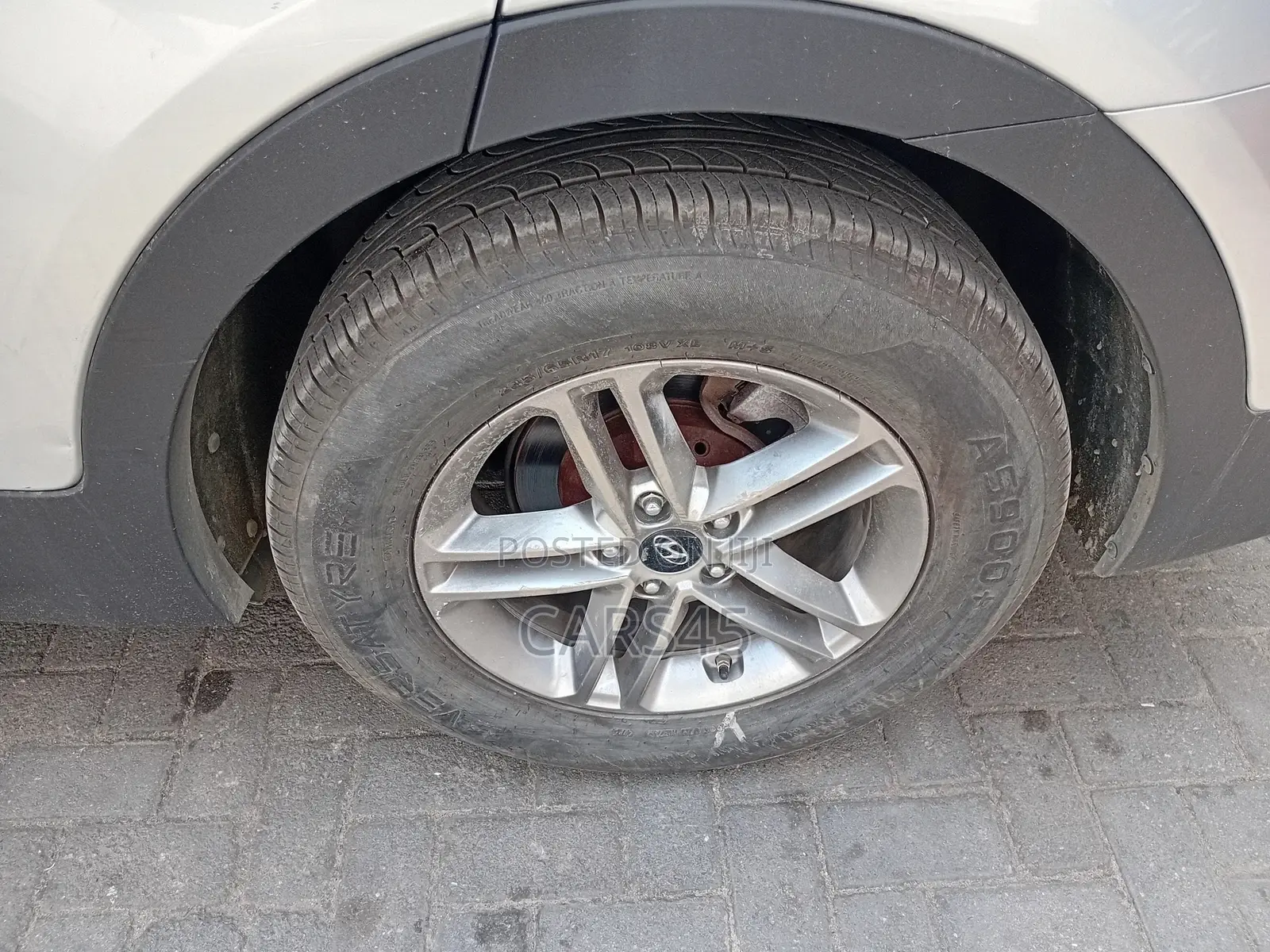 Hyundai Santa Fe 2018 Silver