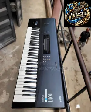 Korg M1 Top Music Synthesizer Workstation