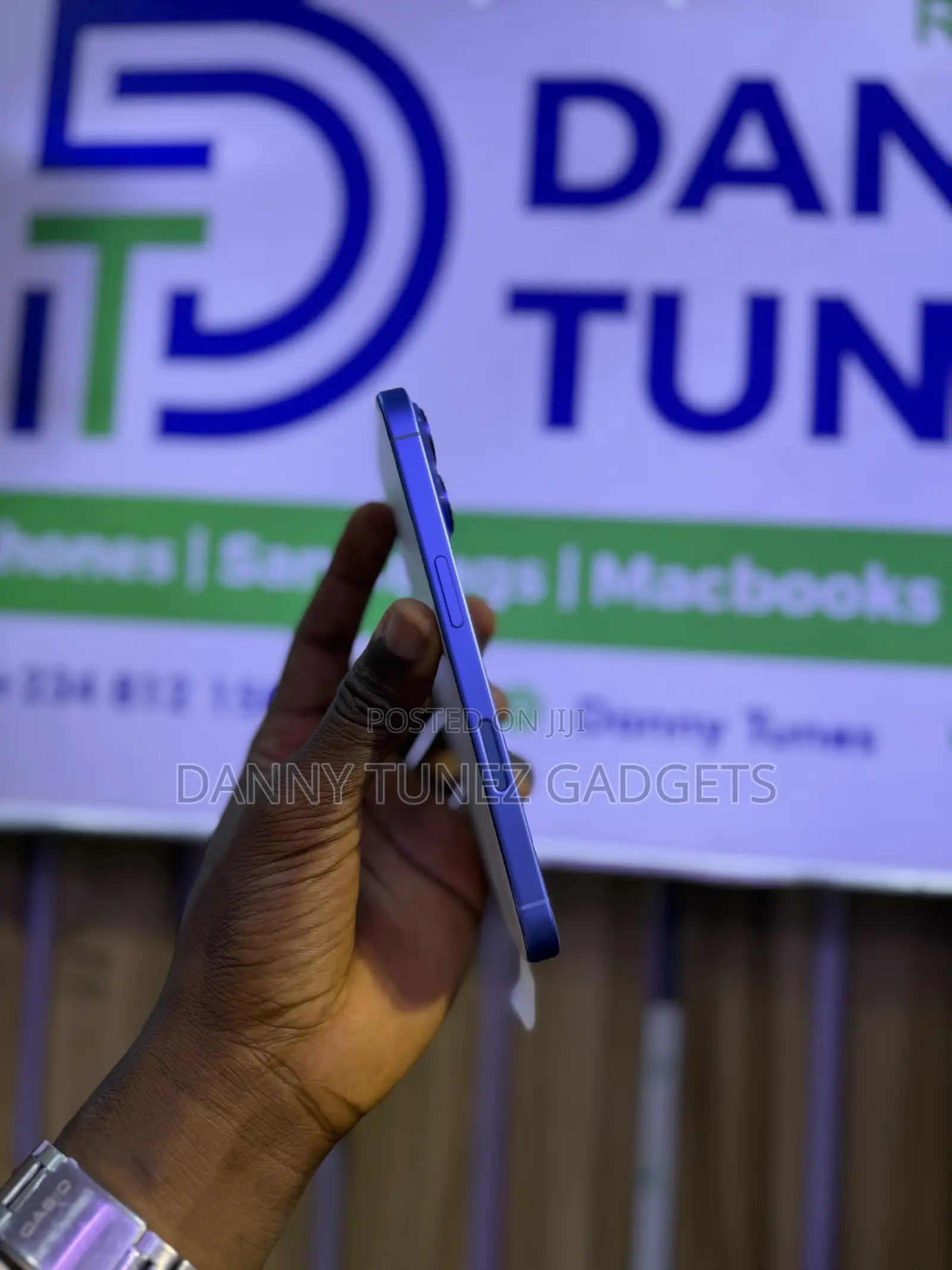 Apple iPhone 16 128 GB Blue