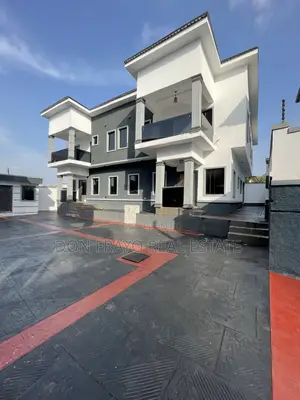 3bdrm Duplex in Kolapo Ishola Gra, Akobo for sale