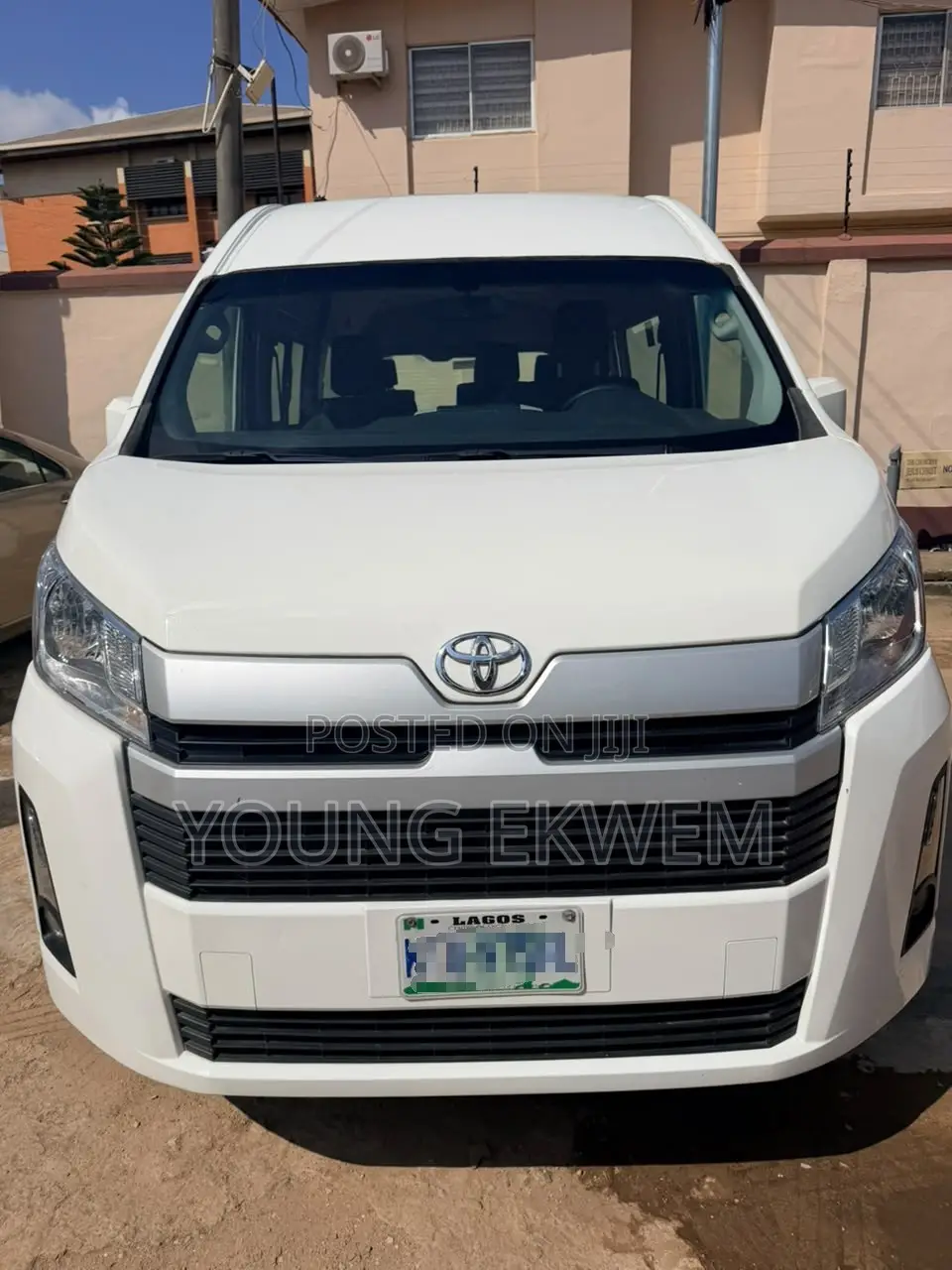 New Toyota HiAce 2022 White