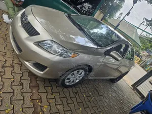 Toyota Corolla 2009 Gold