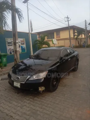 Lexus ES 2012 Black