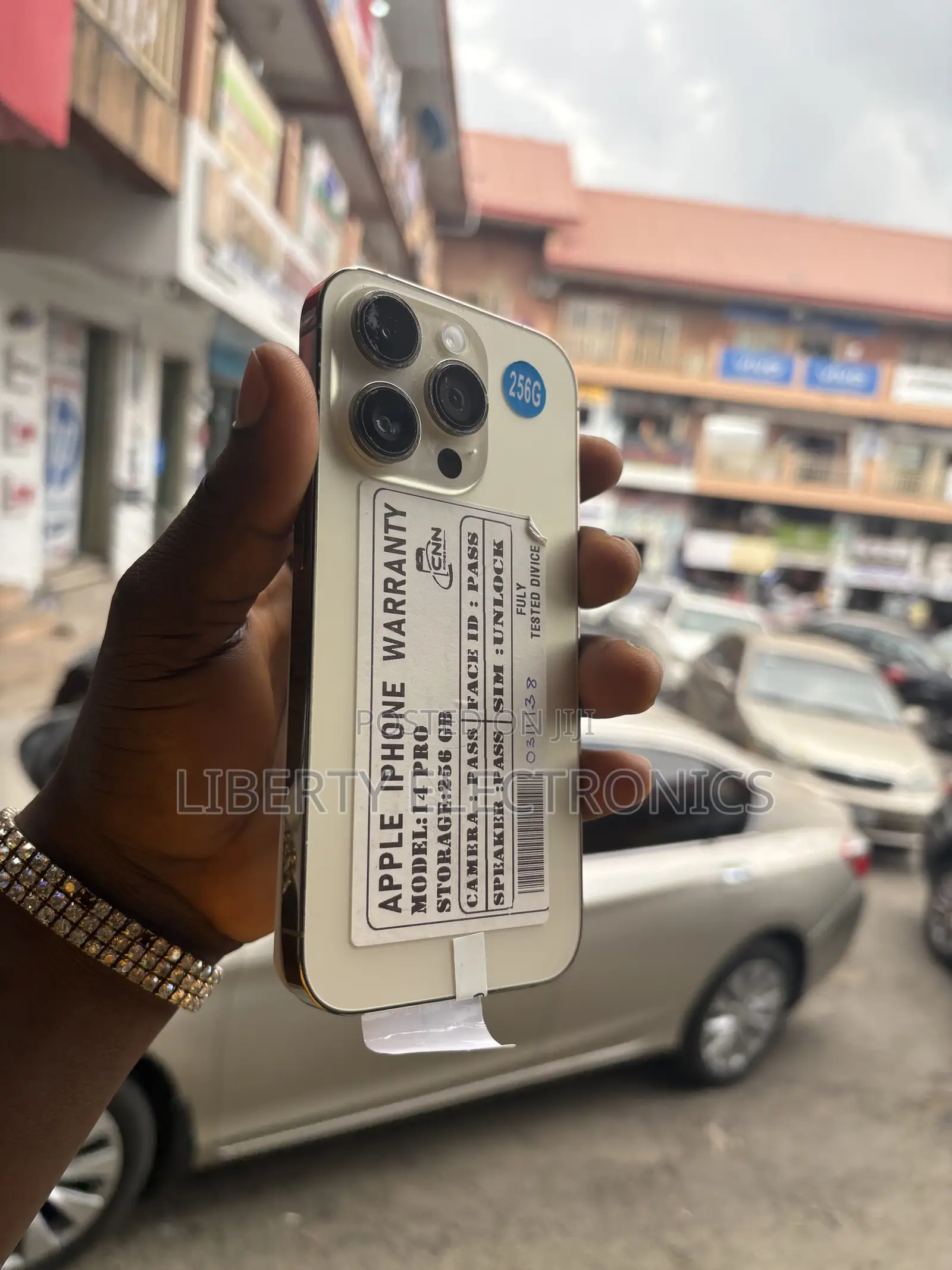 Apple iPhone 14 Pro 256 GB Gold