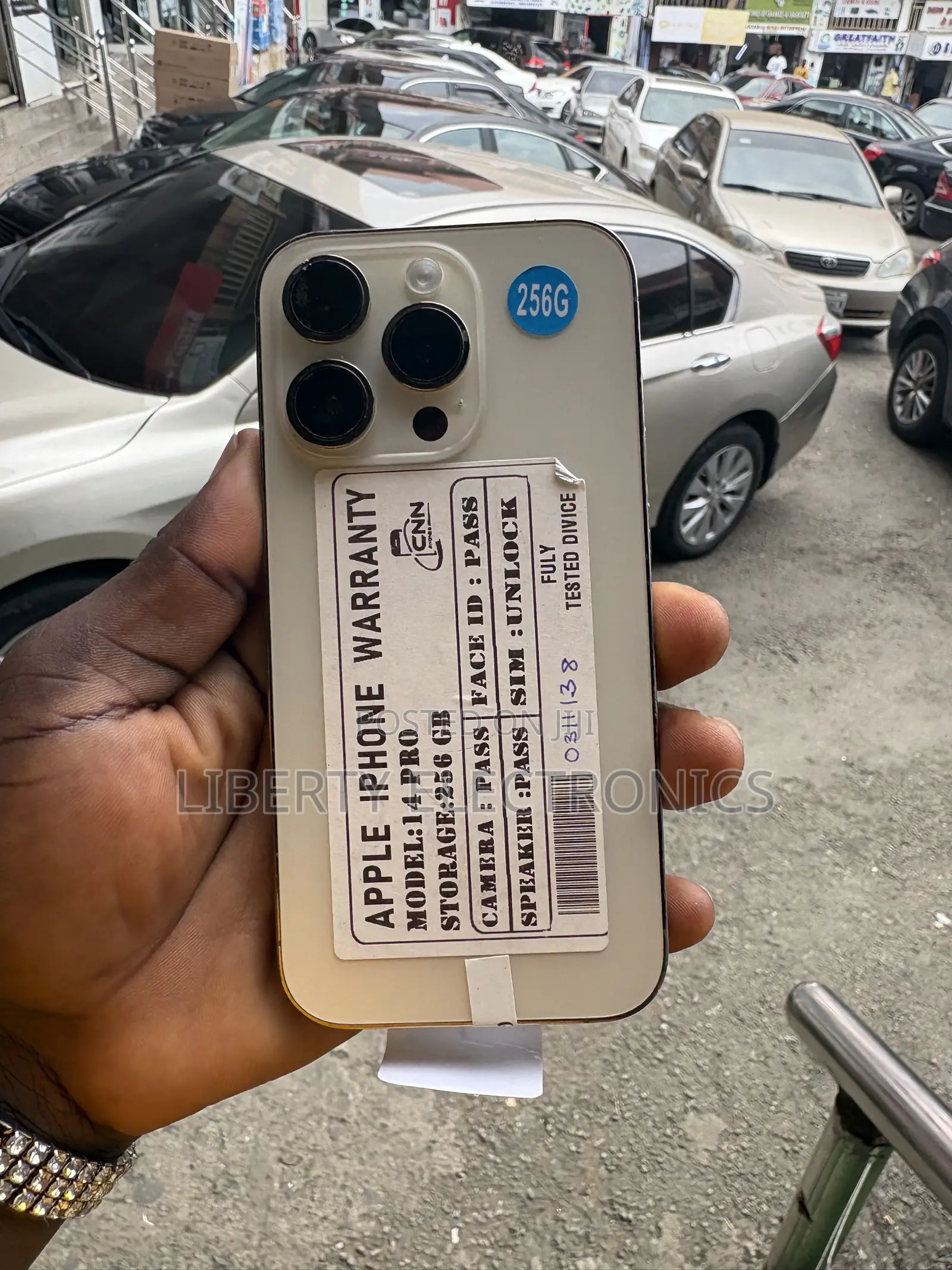 Apple iPhone 14 Pro 256 GB Gold