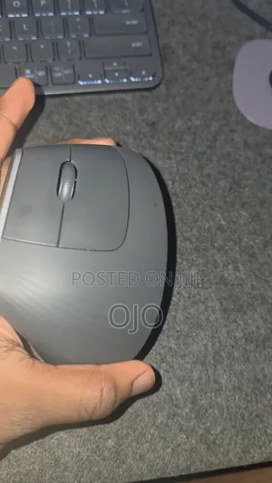 Logitech MX Vertical - Ergonomic Mouse