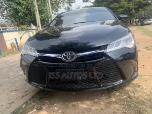 Toyota Camry XLE V6 4dr Sedan (3.6L 6cyl 6A) 2016 Black