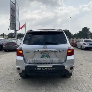 Toyota Highlander 2008 Silver