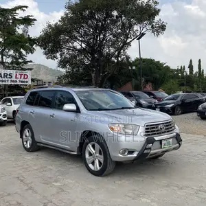 Toyota Highlander 2008 Silver
