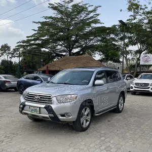 Toyota Highlander 2008 Silver