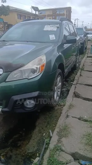 Subaru Outback 2014 Green