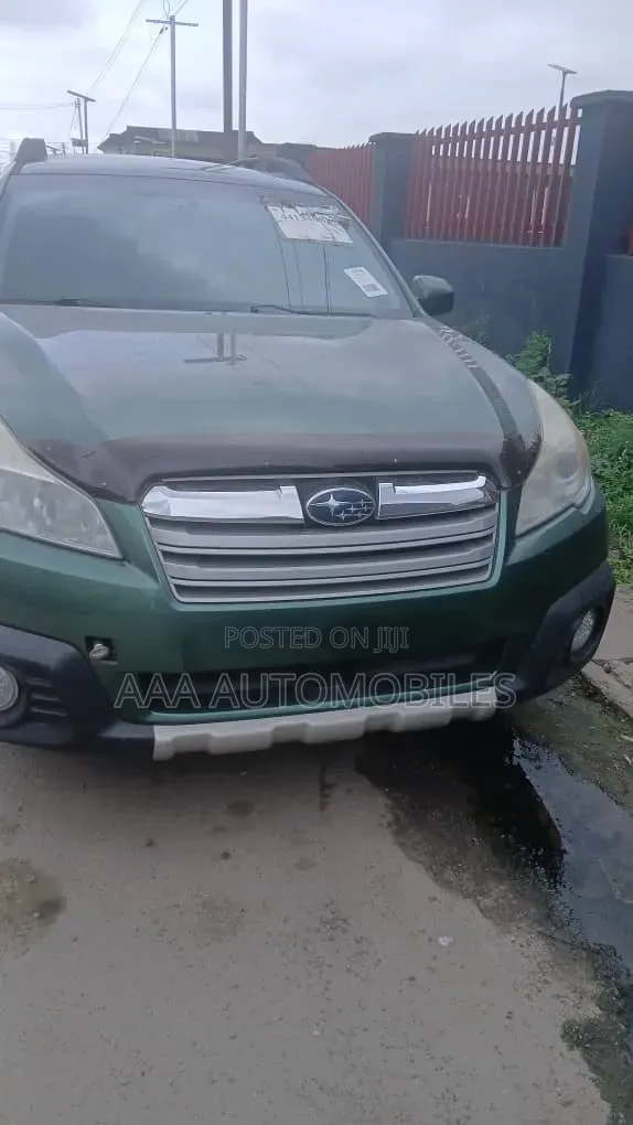Subaru Outback 2014 Green