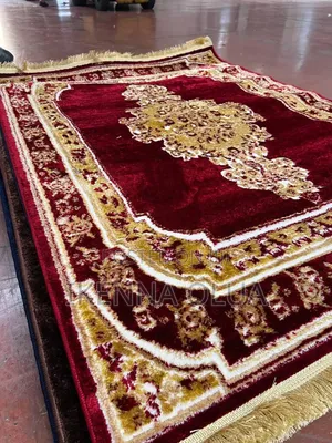 Fluffy Center Rug