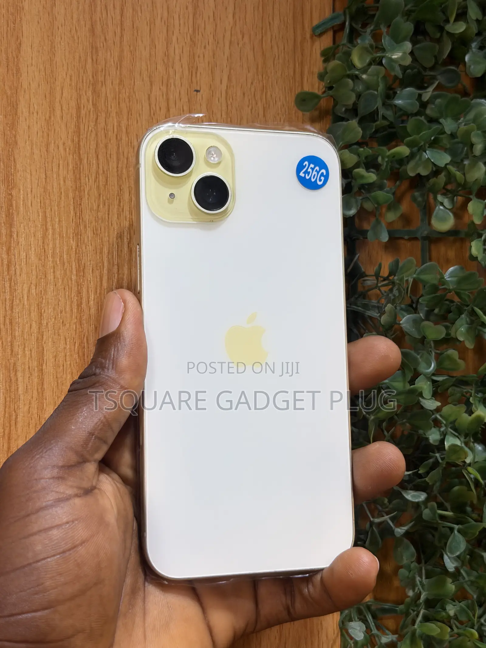 Apple iPhone 15 Plus 256 GB Yellow
