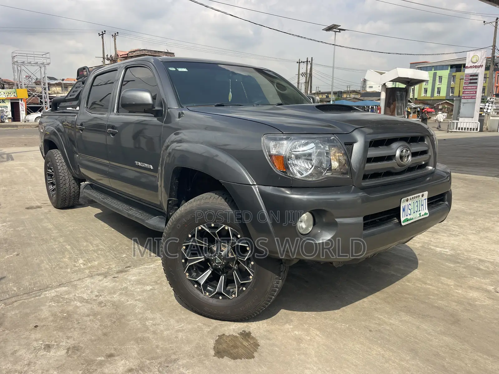 Toyota Tacoma 2010 Gray