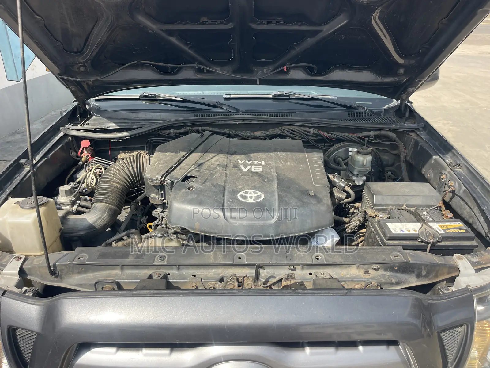 Toyota Tacoma 2010 Gray