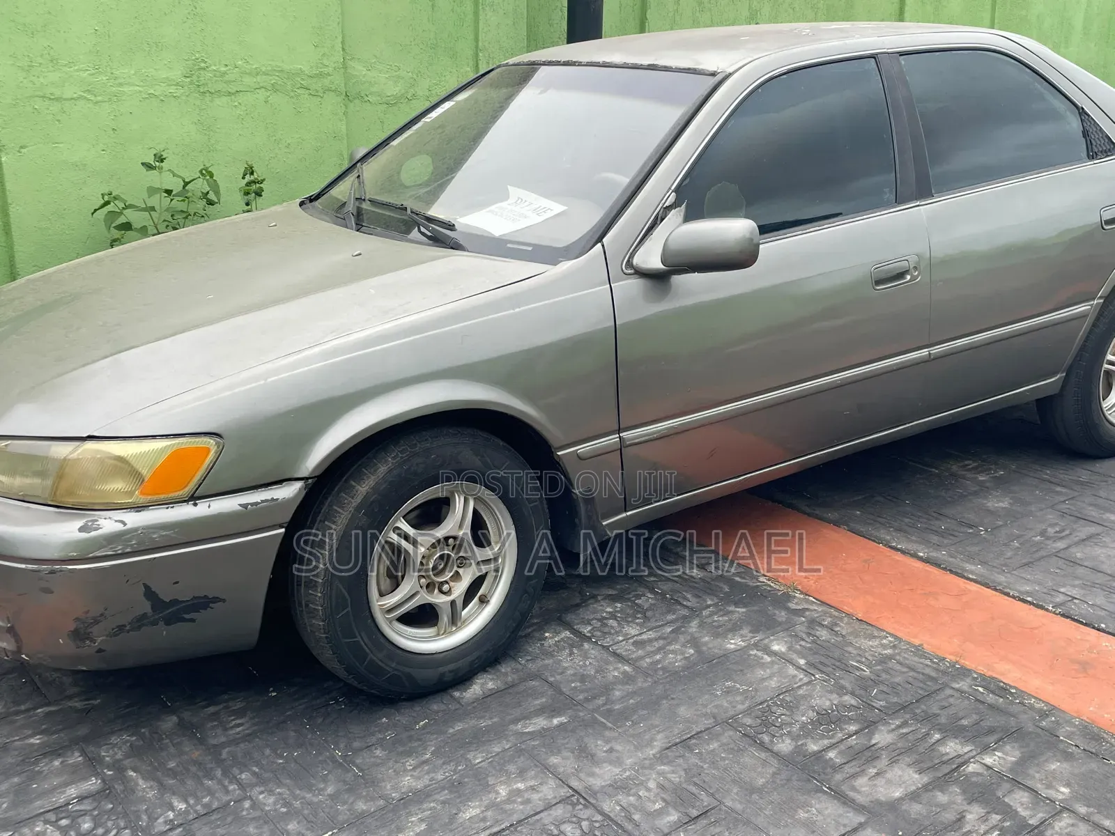 Toyota Camry 2011 Gray